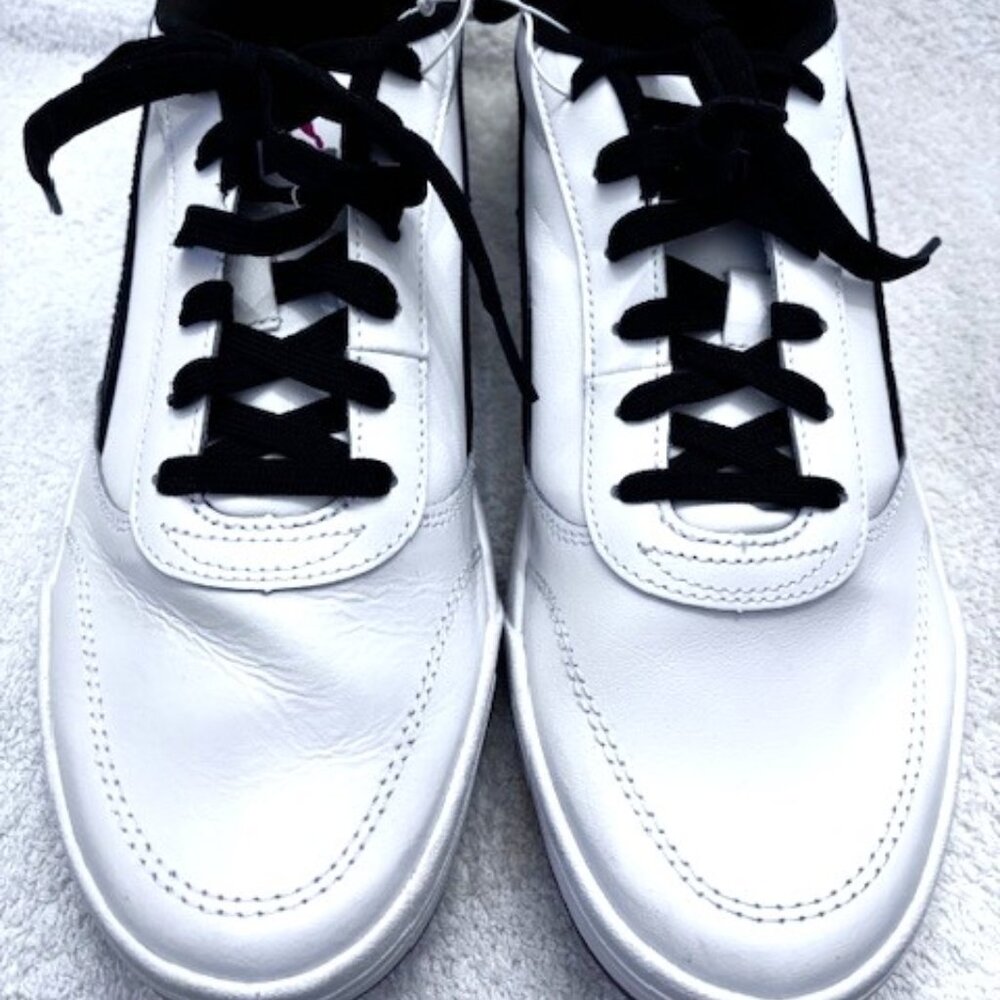 Puma lace-up white leather sneakers NWT Men's "wide fit" Size 10-1/2